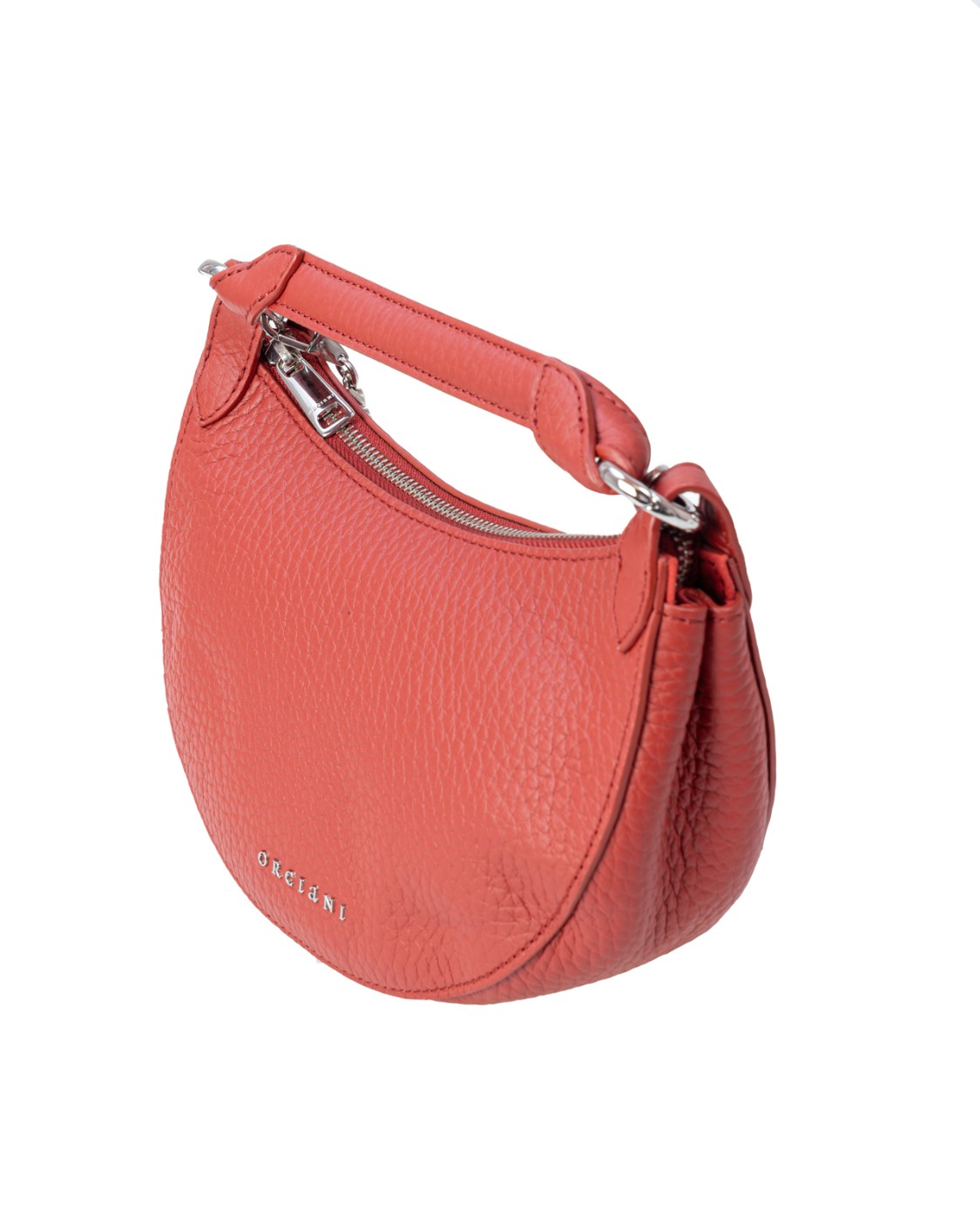shop ORCIANI  Borsina: Orciani Mini Bag Dumpling Soft in pelle con tracolla.
Tasche: portacarte interno.
Chiusura con zip.
Tracolla rimovibile a catena.
Dettagli finitura ottone dorato.
Dimensioni: Larghezza: 24 cm, Altezza: 16 cm, Profondità: 10 cm.
Composizione: 100% Pelle.
Fabbricata in Italia.. SD0179 SOF-TERRAROSSA number 9276791